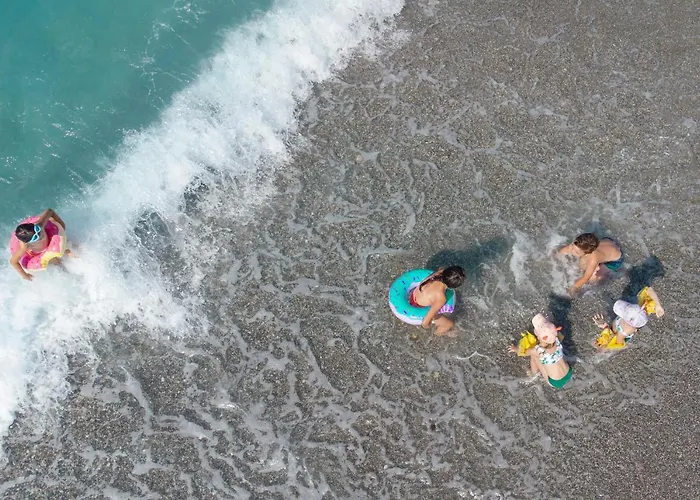 Club Paradiso 5* 阿拉尼亚