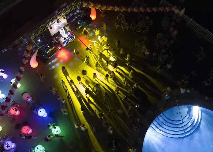 酒店 Club Paradiso 5*