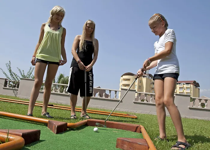 Club Paradiso 5* 阿拉尼亚