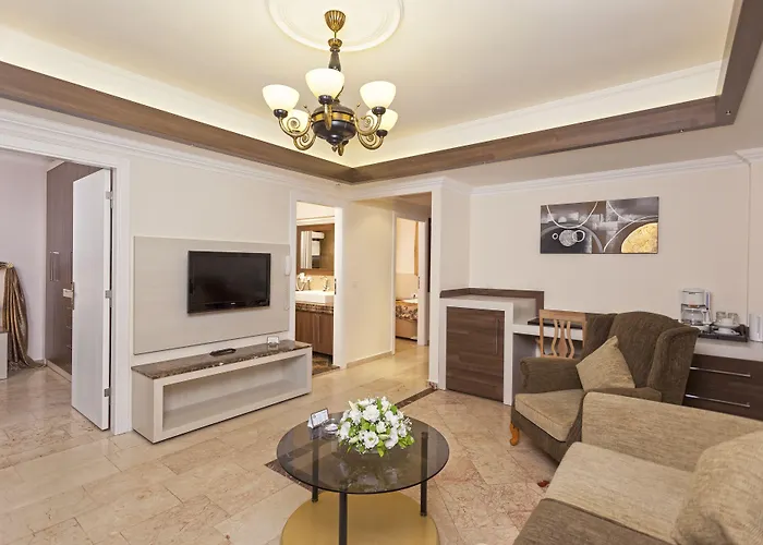 Club Paradiso Hotel 5*