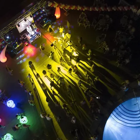 酒店 Club Paradiso 5*