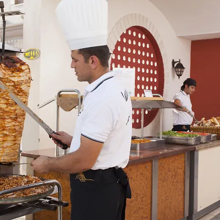 Club Paradiso 5* 阿拉尼亚