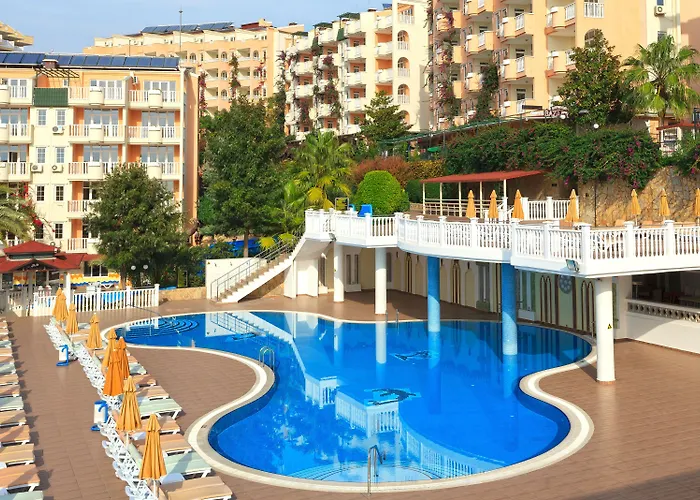 Club Paradiso Hotel 5*